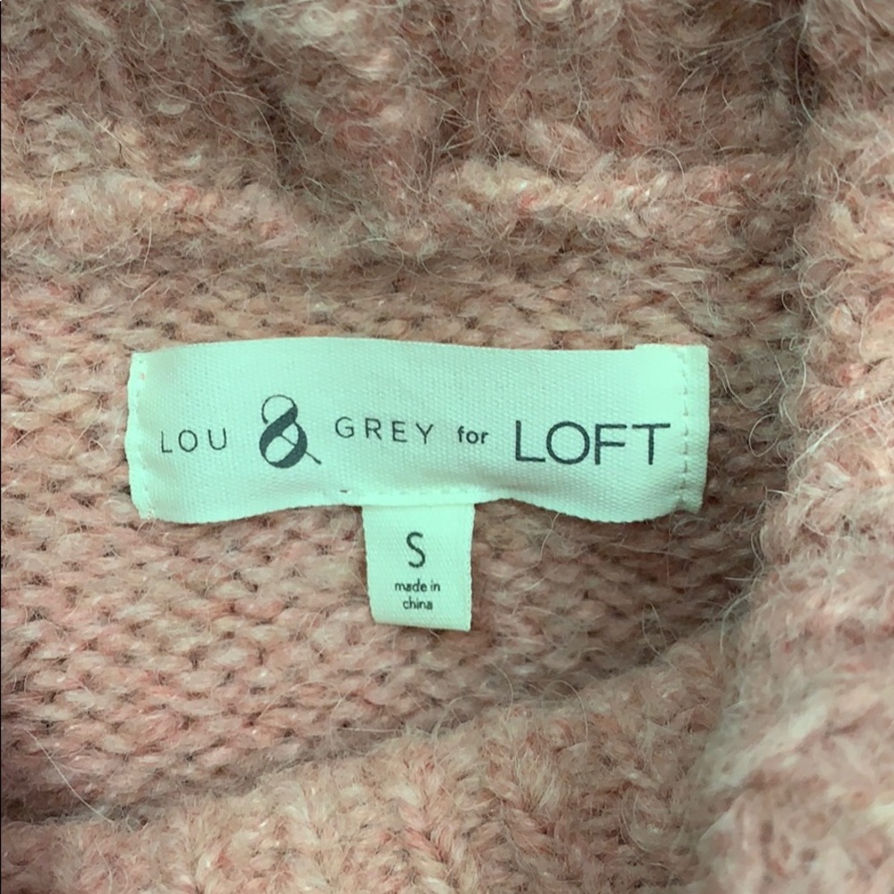 Sweater - Picture 5 of 5